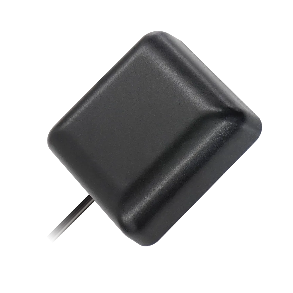 AEGC003 | Circularly Polarized Active GPS Ceramic Patch Antenna